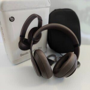 Beats Studio Pro Headphones